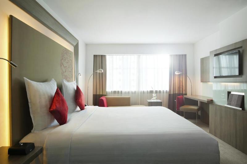 Novotel Jakarta Gajah Mada Exterior photo